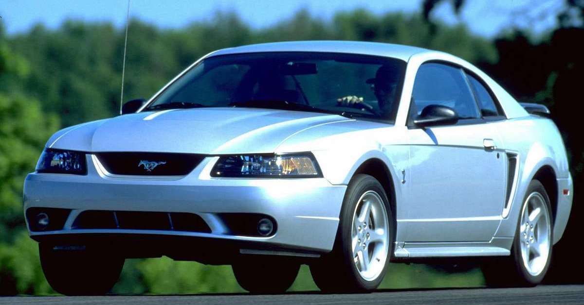 2001 Ford Mustang SVT