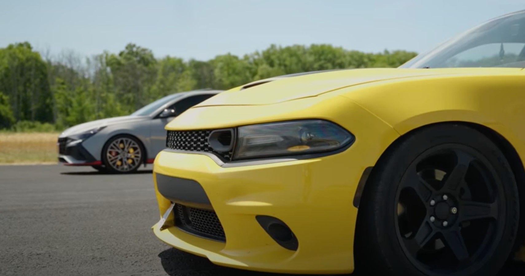 Closer Than You d Expect Hyundai Elantra N DCT Vs Dodge Charger Daytona closer-than-you-d-expect-hyundai-elantra-n-dct-vs-dodge-charger-daytona