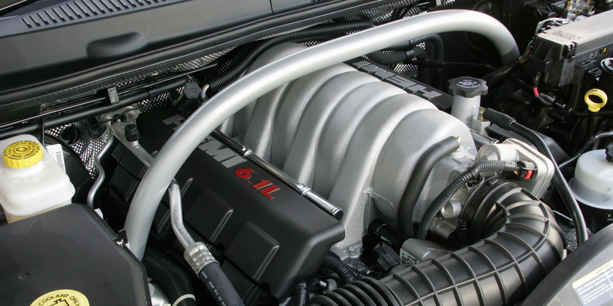 A Guide To Buying A 20062010 Jeep Grand Cherokee SRT8