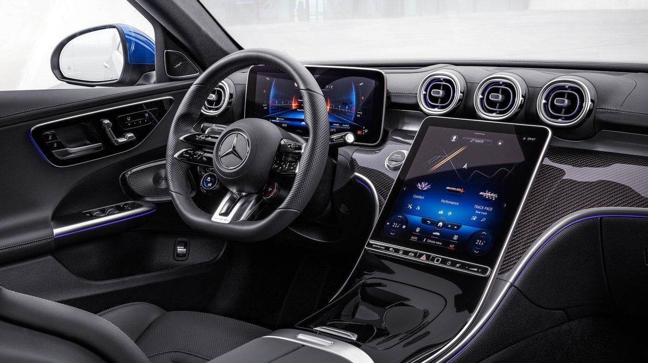 Mercedes-Benz-C43_AMG_Estate-interior