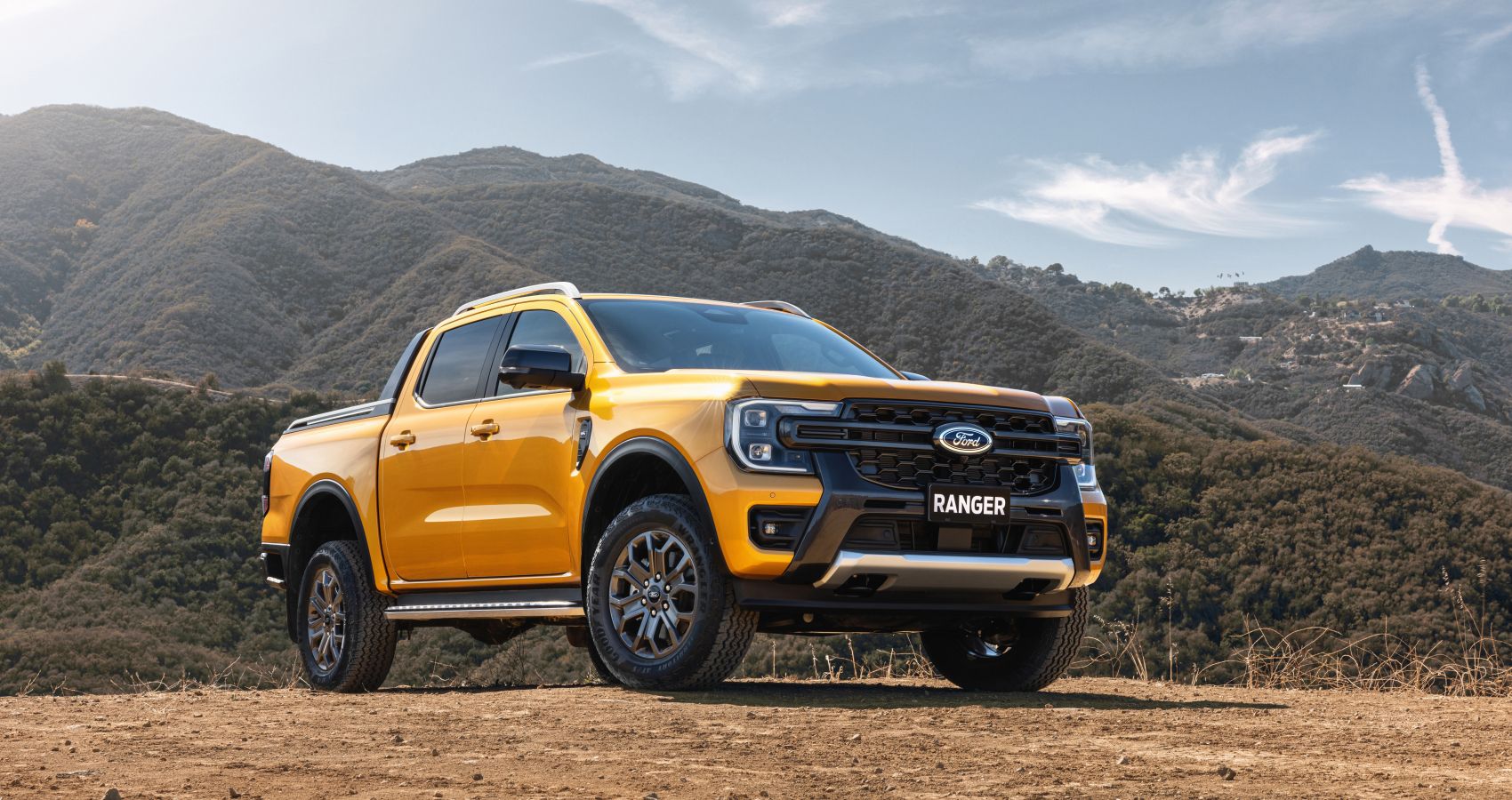 2023 Ford Ranger Raptor Yellow, front