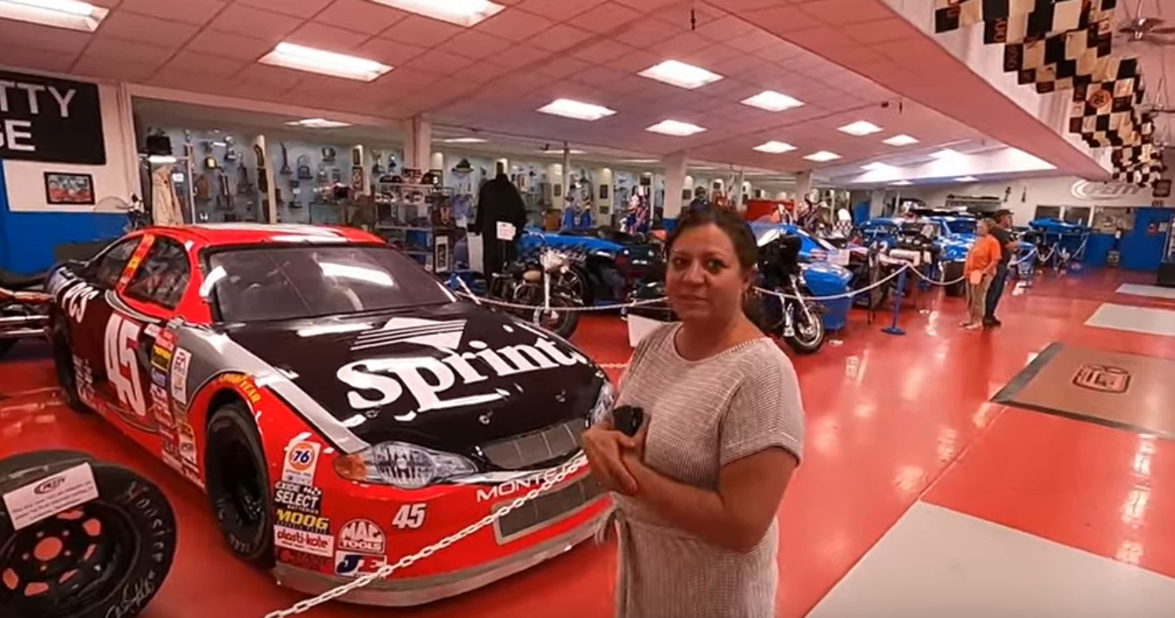 Take An Exclusive Tour Of The Awesome Richard Petty Museum With His ...