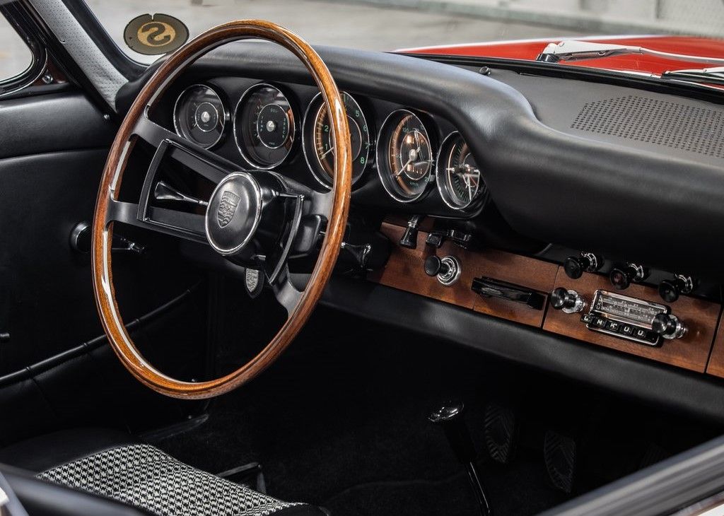 Porsche-901-1963-Interior