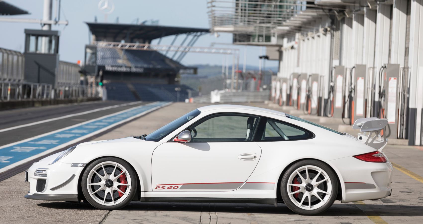 Here's What Makes The 2011 Porsche 911 GT3 RS 4.0 So Special