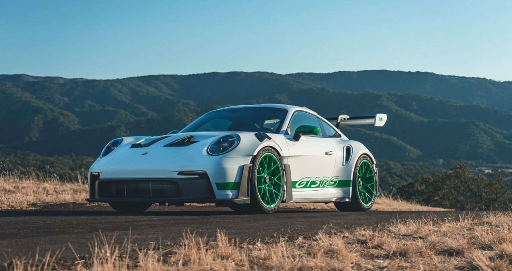 White And Green 2022 Porsche 911 GT3 RS