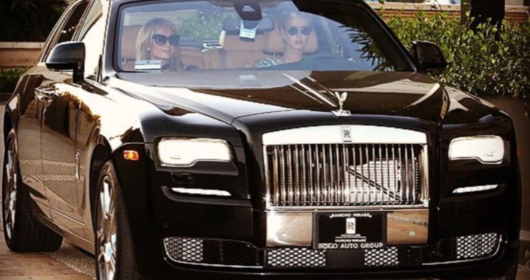 Cruising around town with Nicky Hilton