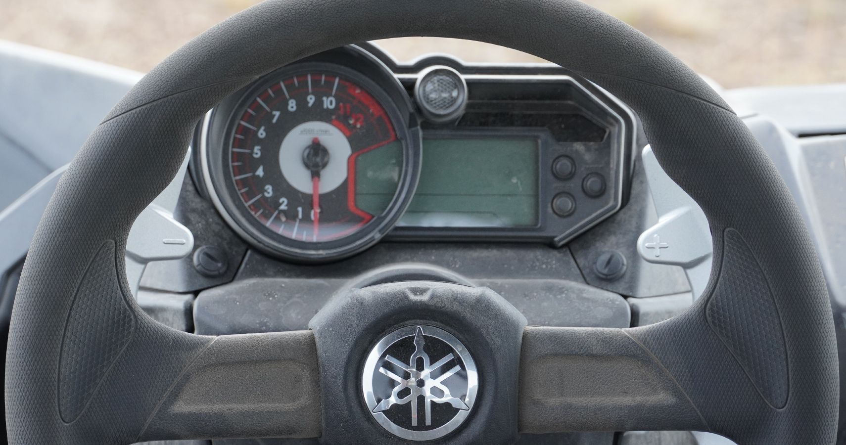 Yamaha YXZ Review Steering wheel closeup