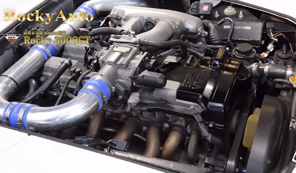 Rocky-Auto-R3000GT-Toyota-2000GT engine
