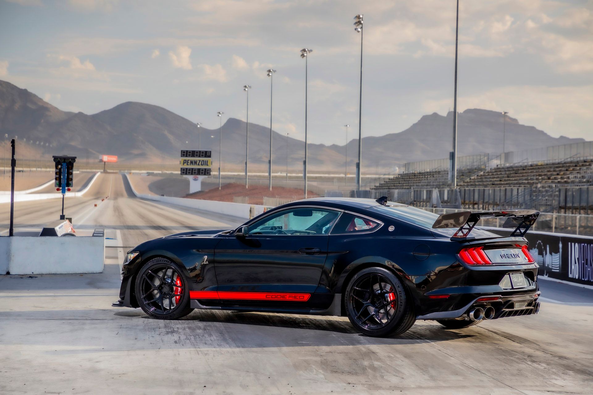 shelby-gt500-code-red-rear-angle