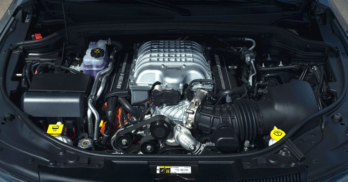 Dodge Charger 6.4-liter 392 HEMI V8 engine