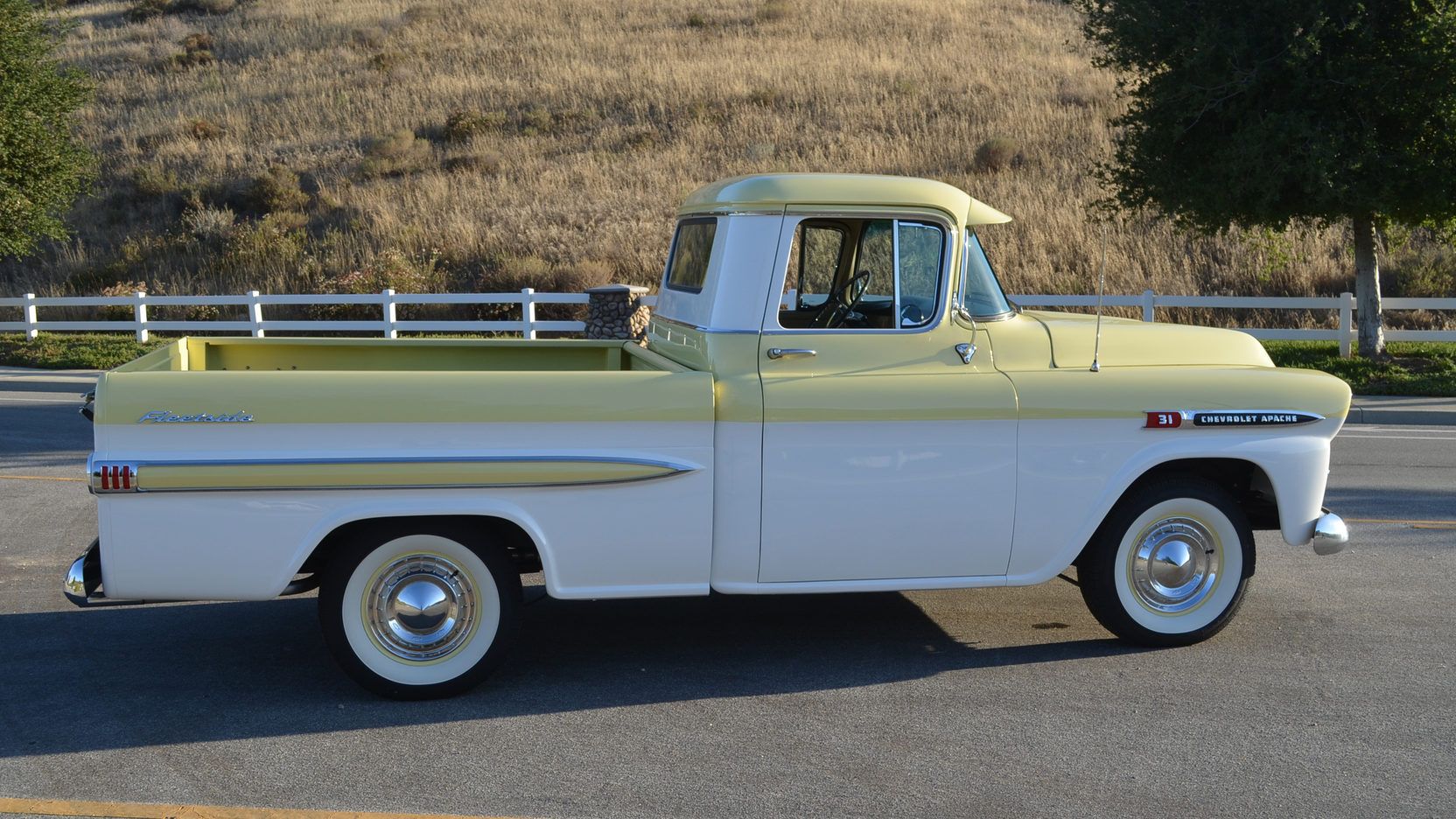 1959 Chevrolet 3100 Apache Fleetside Deluxe.