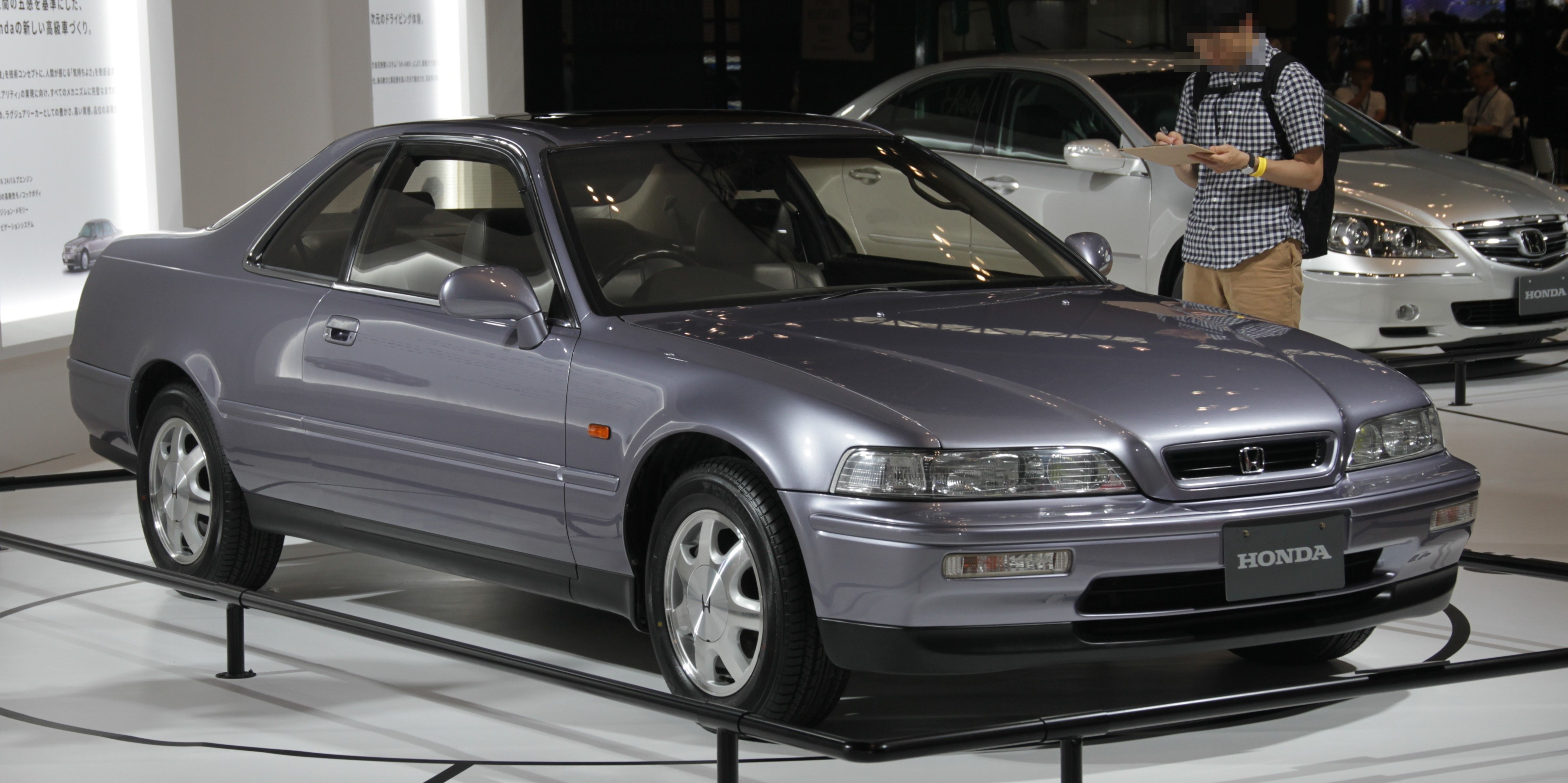 1991-es Honda Legend 2 Vágott