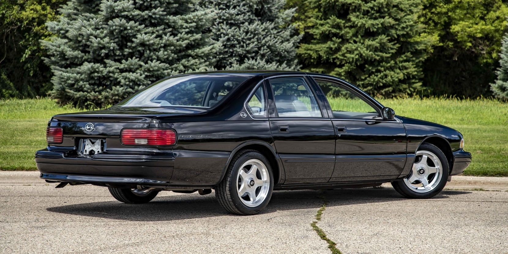 1996 Chevrolet Impala SS 2 Cropped (2)