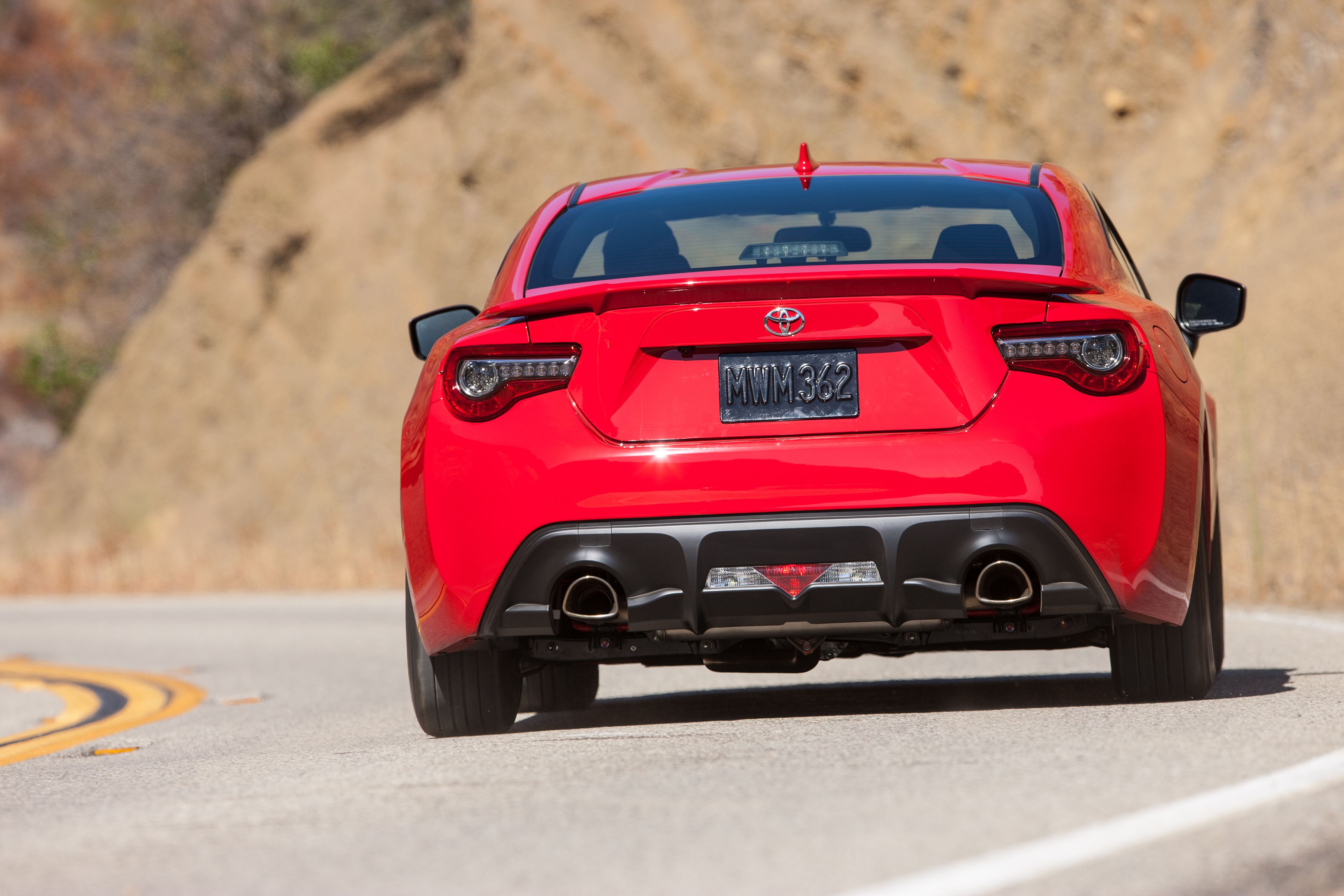 Why The 2017 Toyota 86 Is The Ultimate Sports Car For FirstTime Buyers