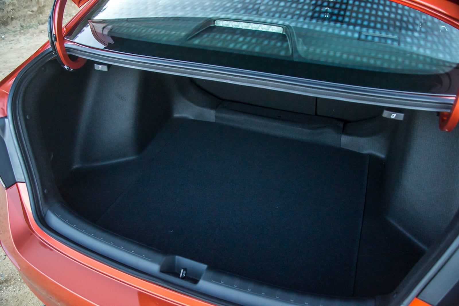 10 Reasons Why Every Gearhead Should Drive The 2022 Honda Civic Si