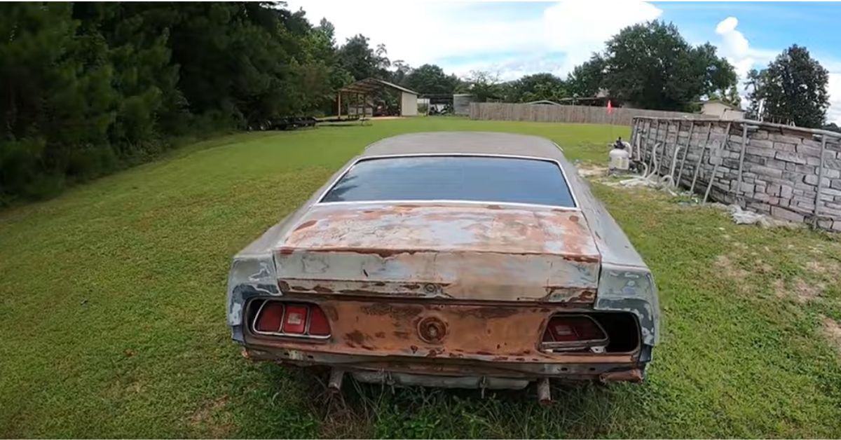 Barn Find Expert Discovers Family Owned 3 Generation 1971 Ford Mustang