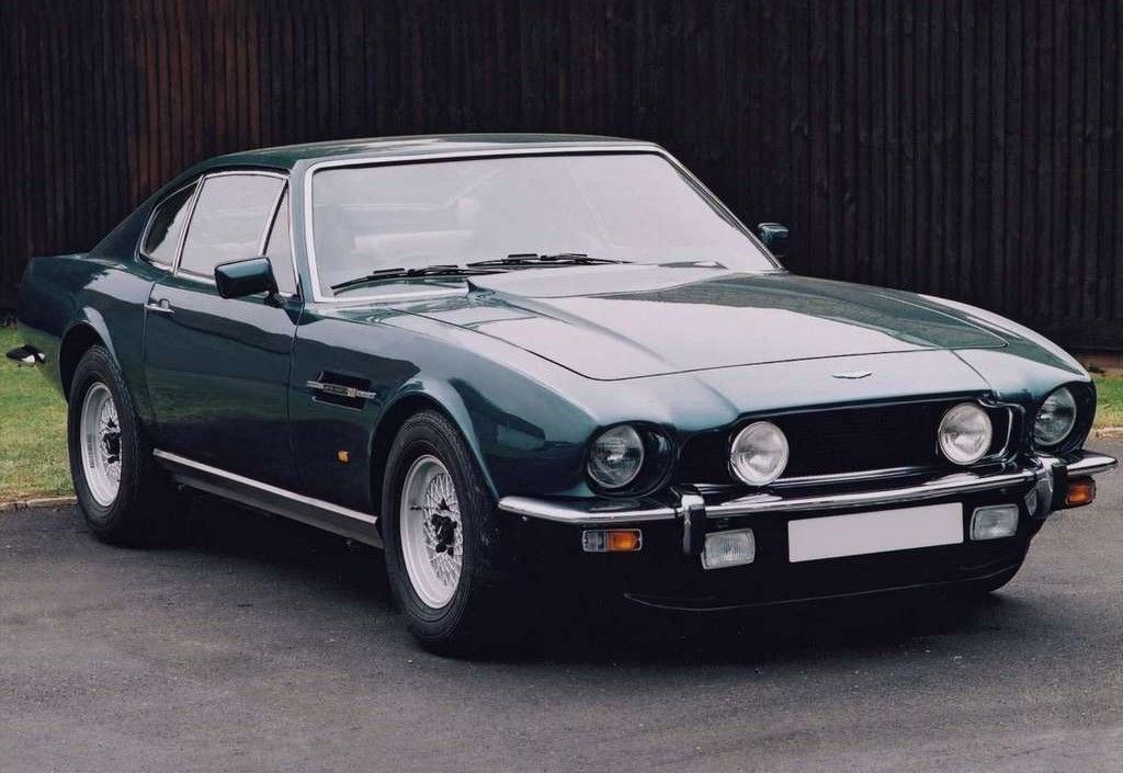 Aston_Martin-V8_Vantage-1977-1024-03