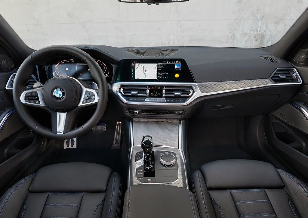 Blue 2019 BMW 3-Series Dashboard View