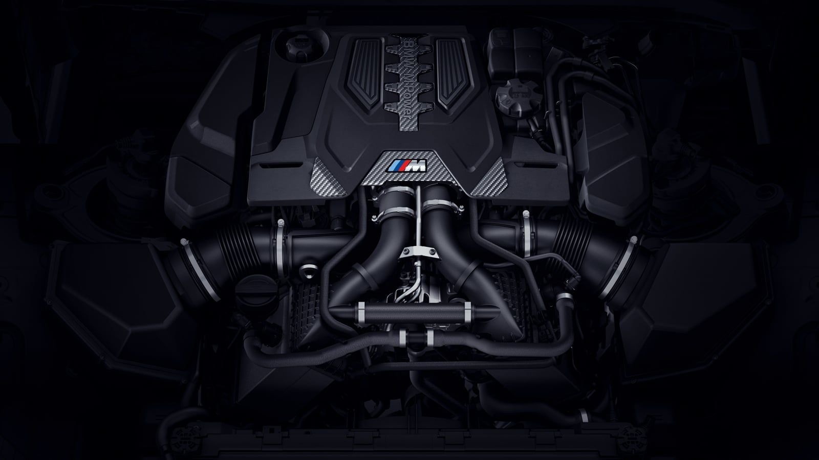 The engine of the BMW M5 Competition. 