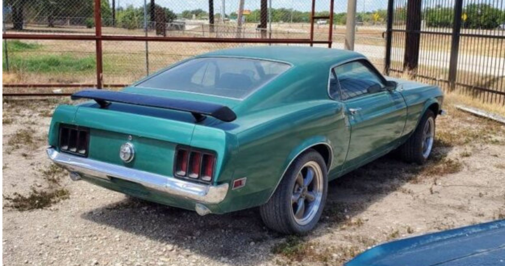 This Collection Of Cars Up For Sale In Texas Contains Many Different Icons