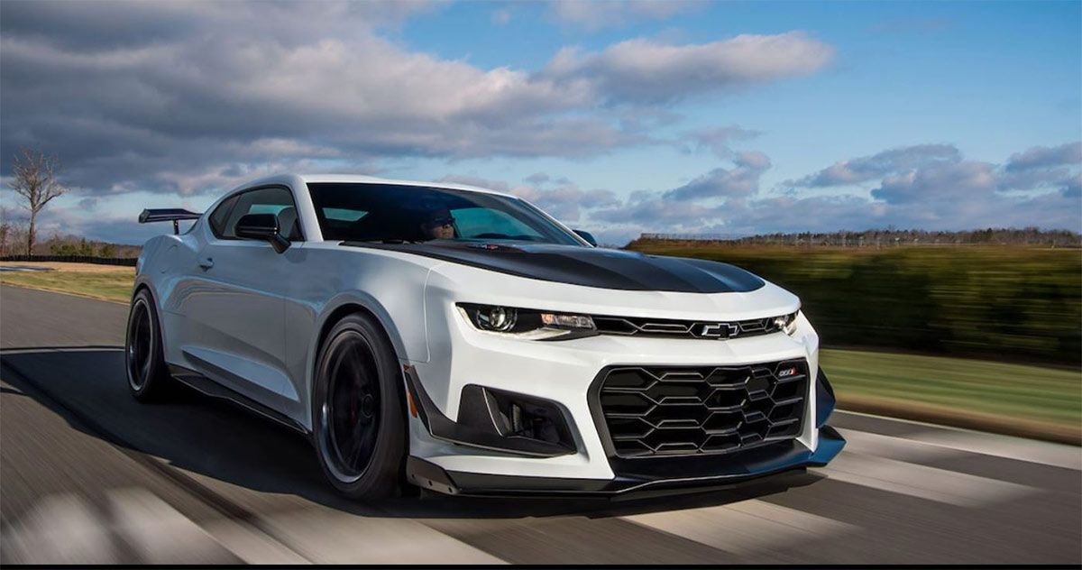 8 Reasons Why The Chevy Camaro ZL1 1LE Is Awesome