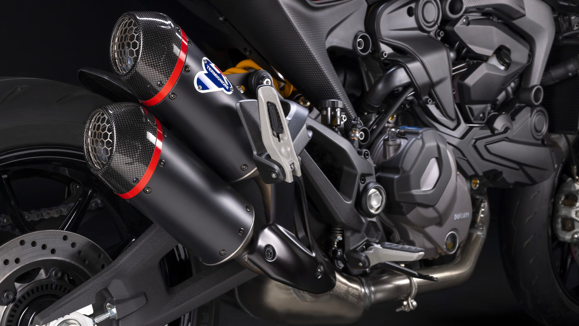 Ducati-Monster-SP-MY23-gallery-04-1920x1080