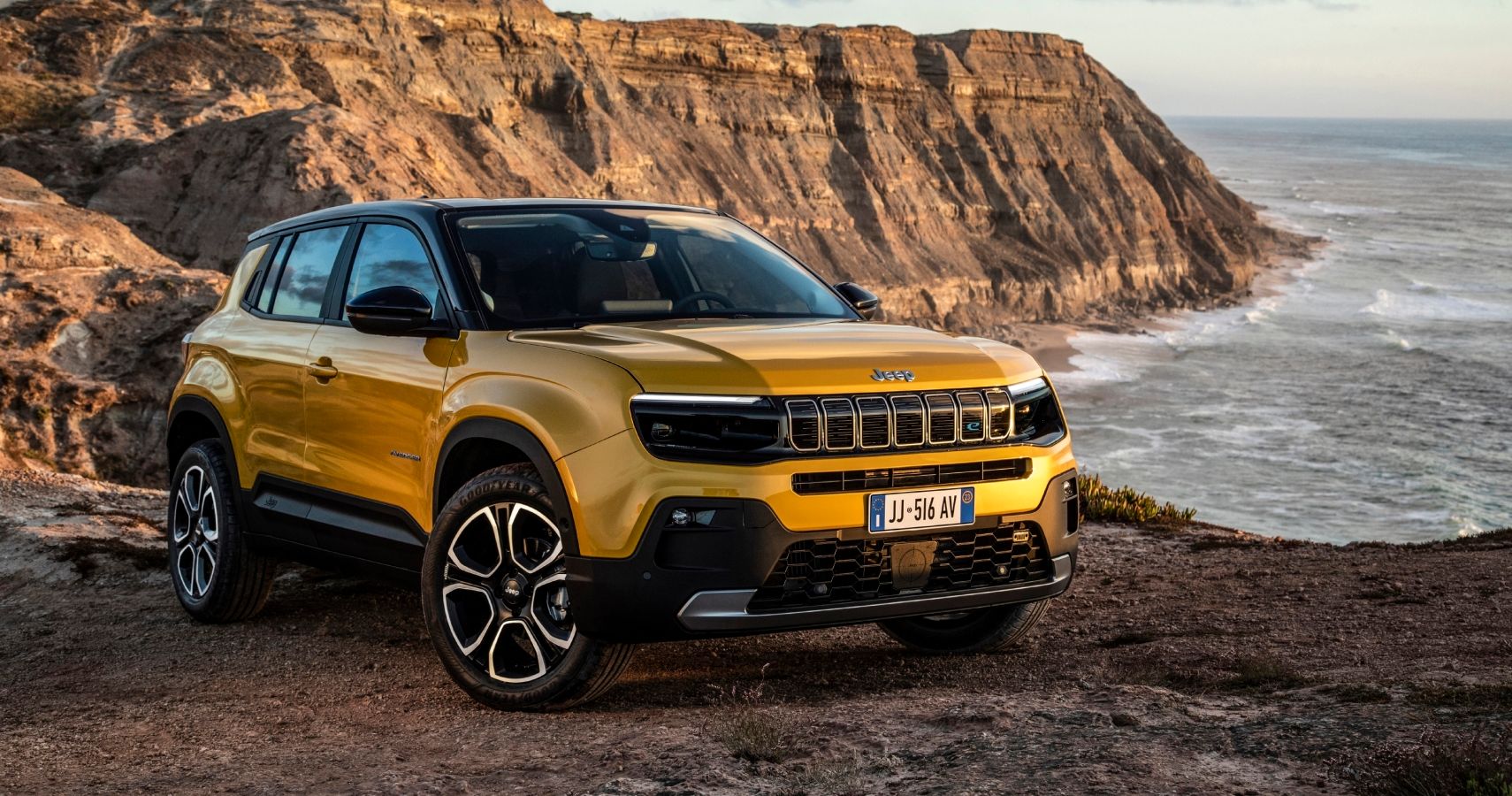 2023 Jeep Avenger Front View On Cliff Edge