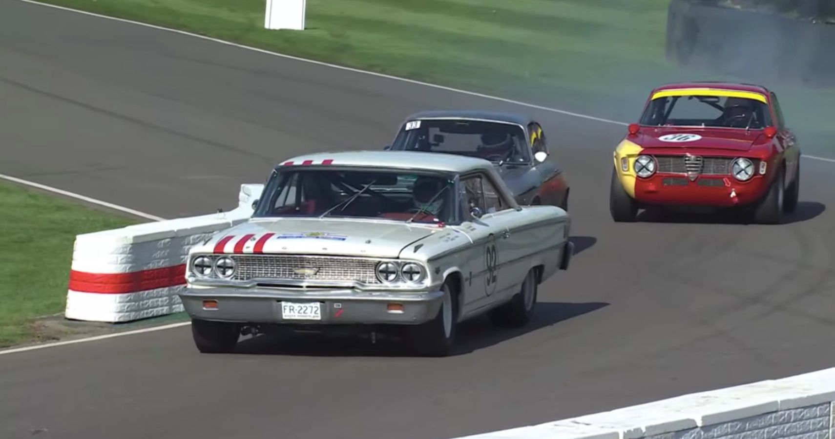 Ford Galaxie And Alfa Romeos Racing, front, on track