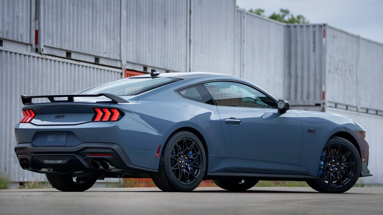Ford-Mustang_GT-2024-Rear