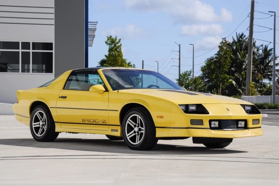 Chevrolet Camaro IROC-Z