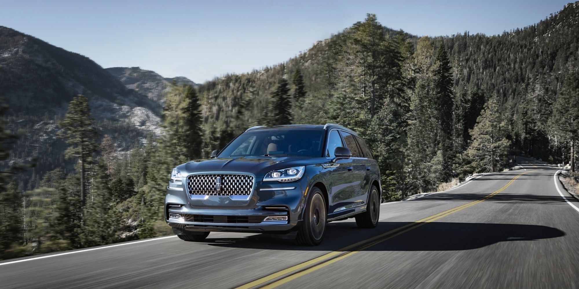 lincoln aviator front blue driving