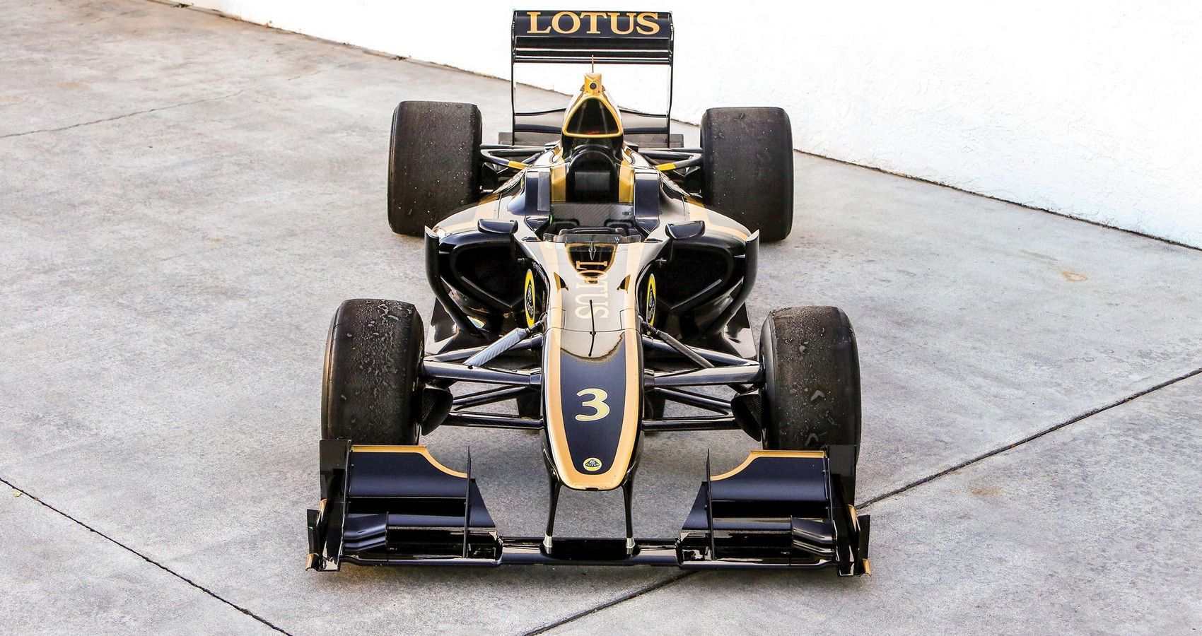 T125 10 Fast Cars You Have To Be A Pro Driver To Handle