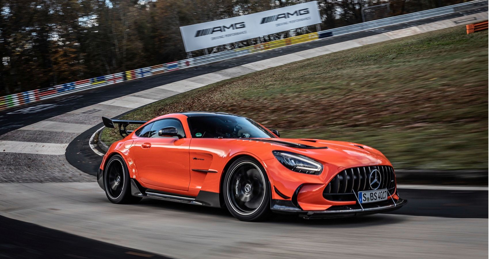 Mercedes AMG GT Black Series - Lateral