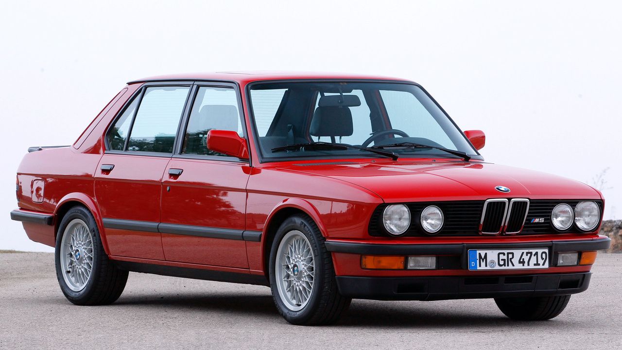 bmw_m5_Red 1980s