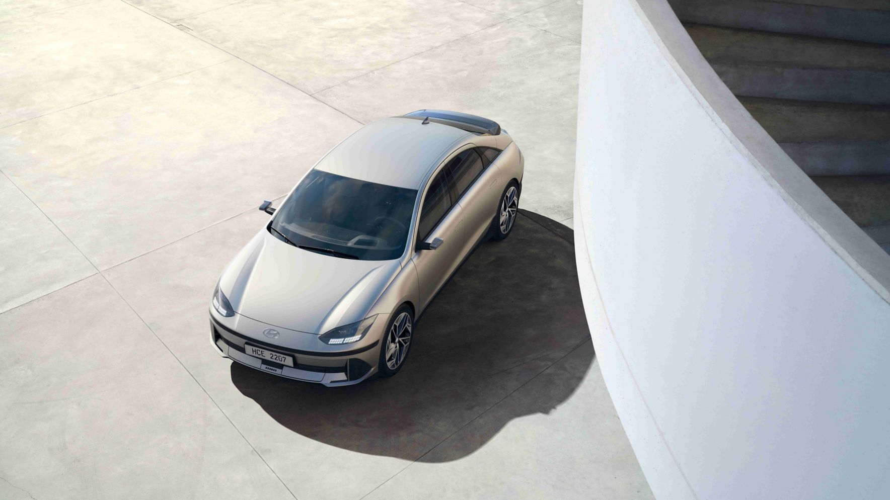 hyundai-ioniq-6-kv-exterior-01_Image Video Collection Layer Item Desktop