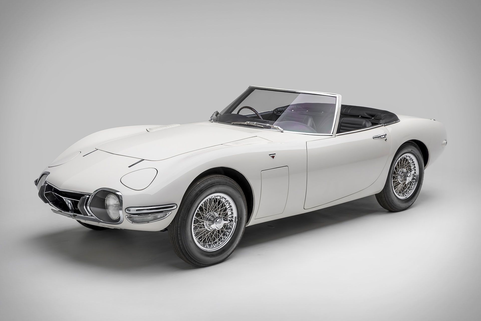 Here’s Why We Would Rather Have A Toyota 2000GT Than The E-Type Jaguar
