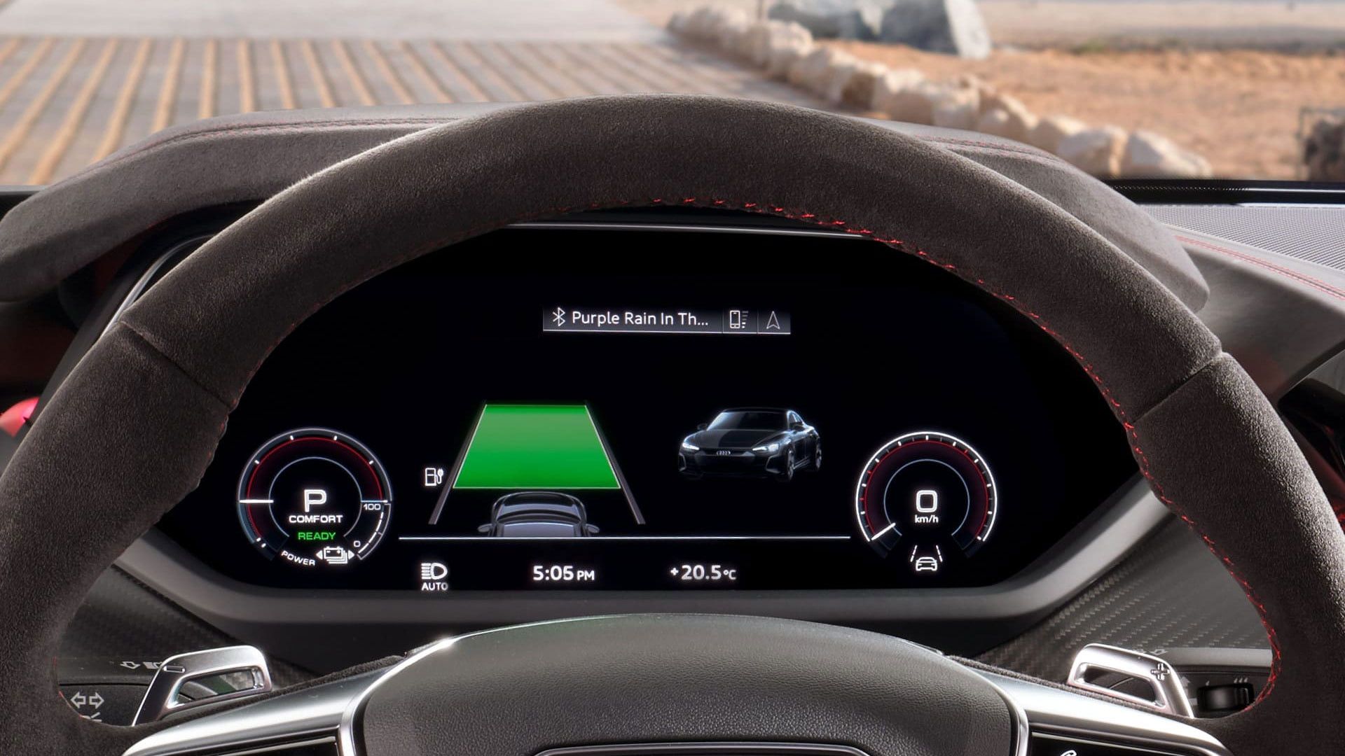 The heads-up display in the Audi e-tron GT.