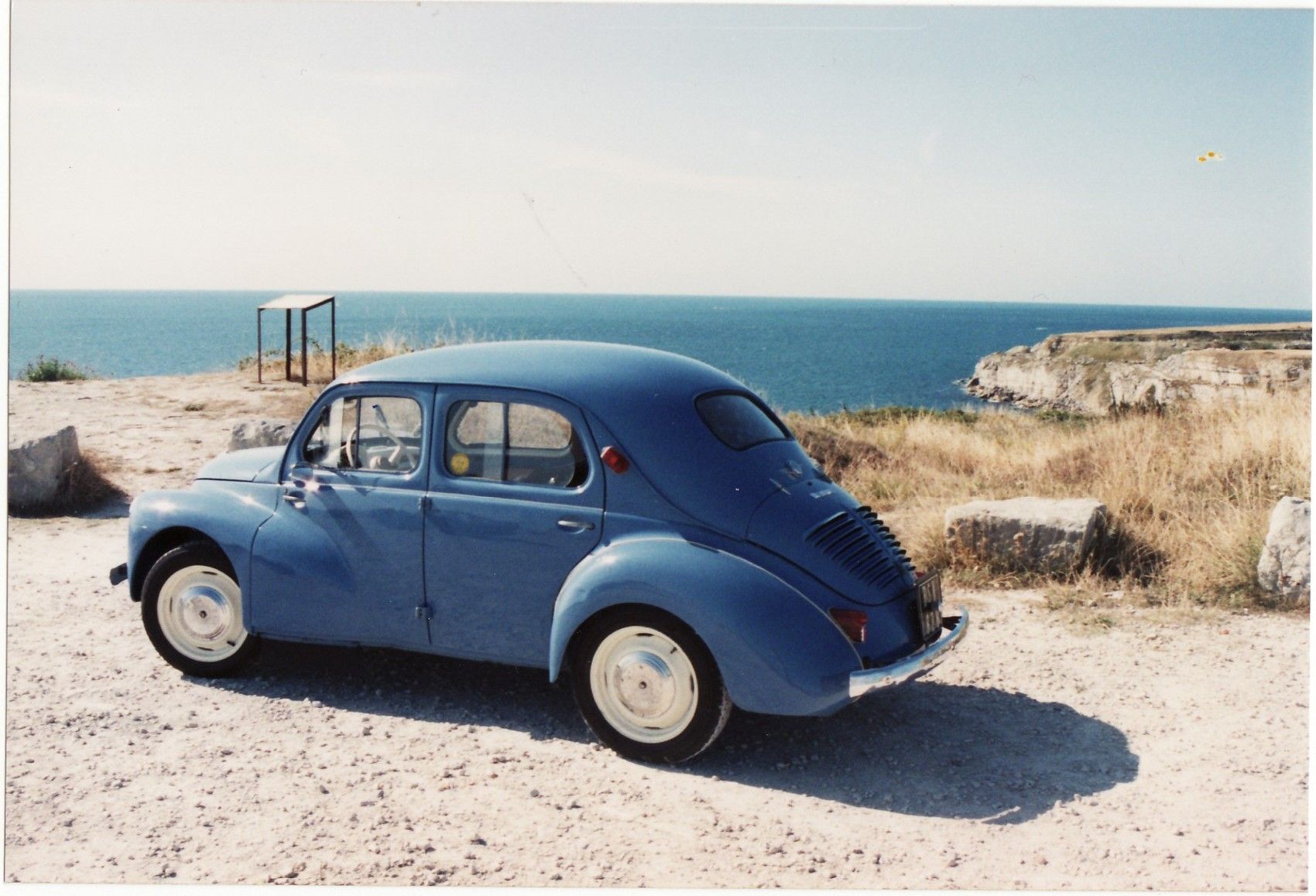 A Detailed Look Back At The Renault 4CV