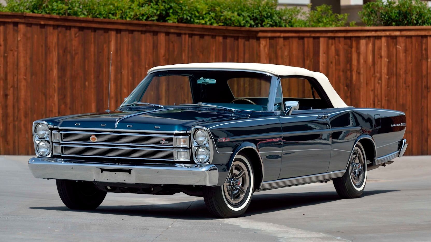 1966 Ford Galaxie 500 7-Liter 