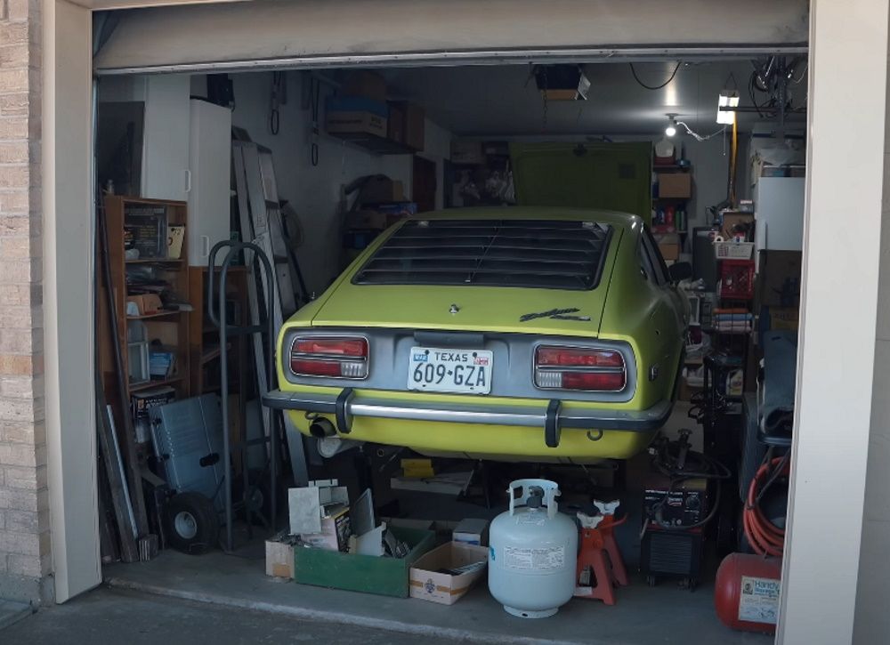 1972 Datsun 240Z barn find, garage, green