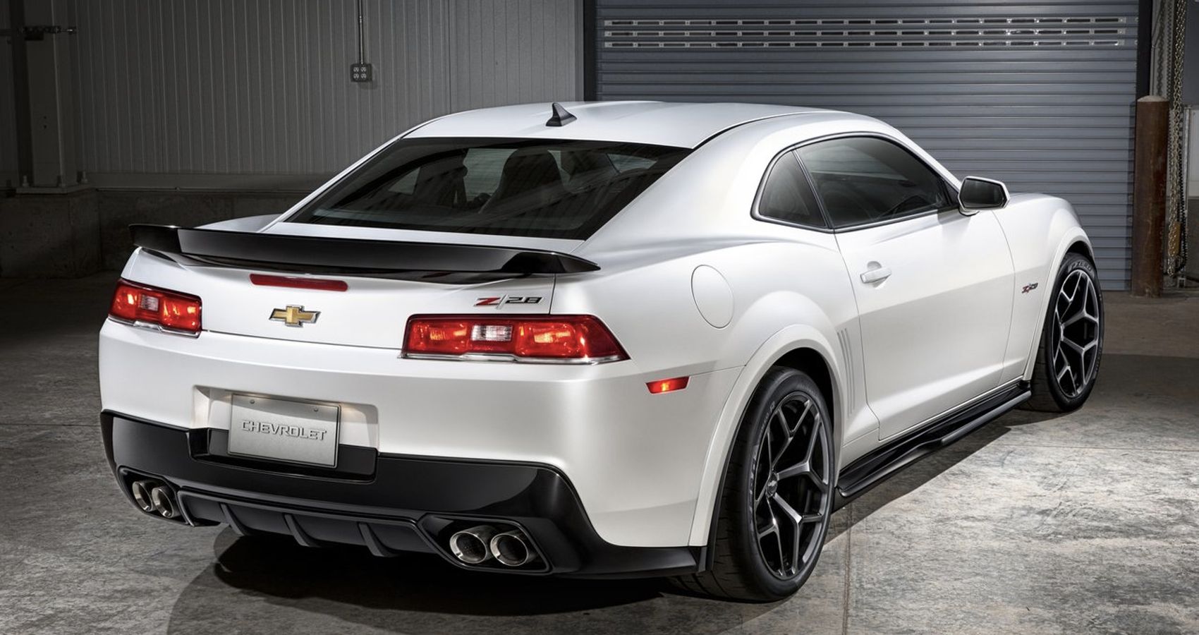 2015 Chevrolet Camero Z28 Rear 