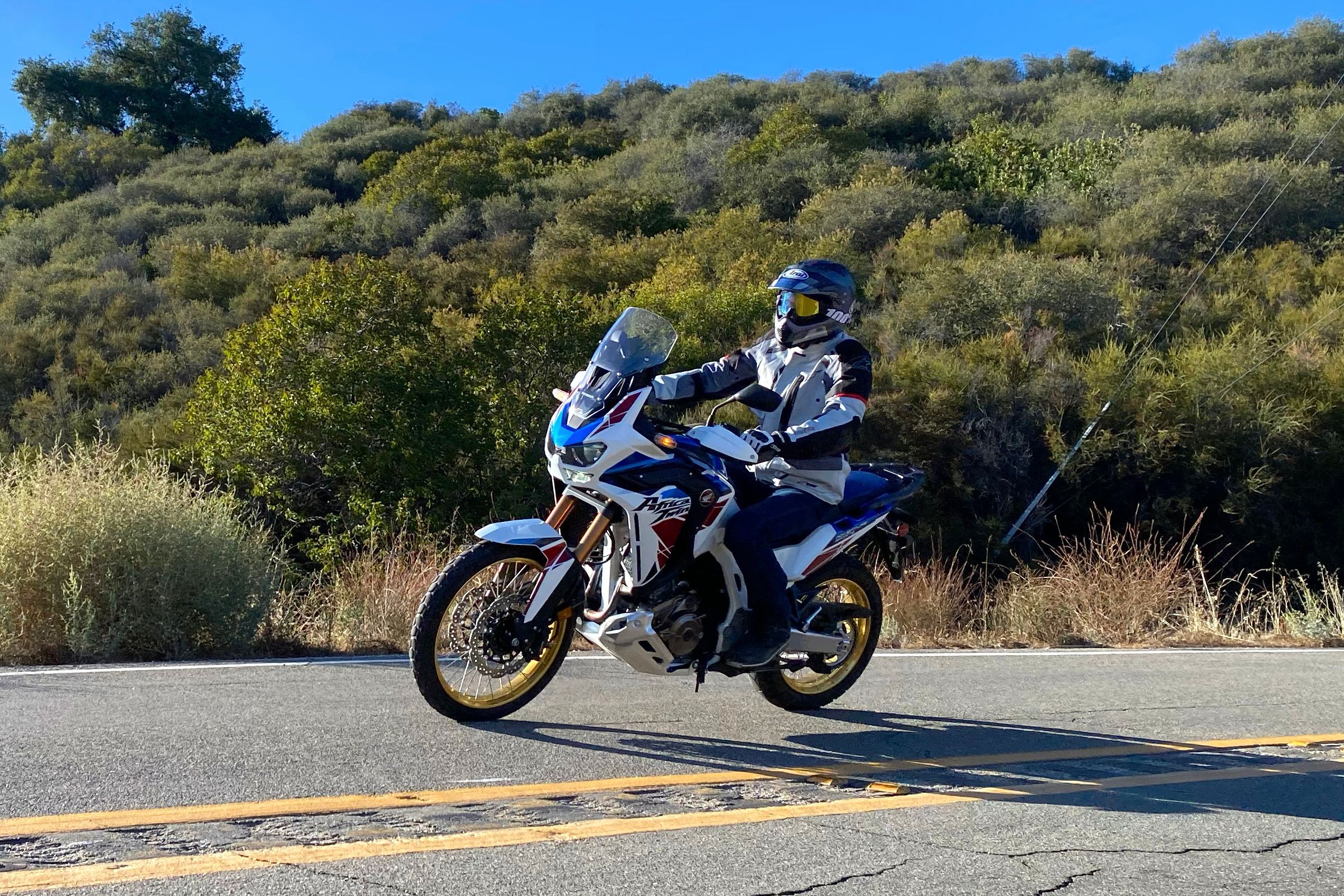 2022 Honda Africa Twin Adventure Sports ES DCT Review: A True All-Terrain  Big-Bore Adventure Bike