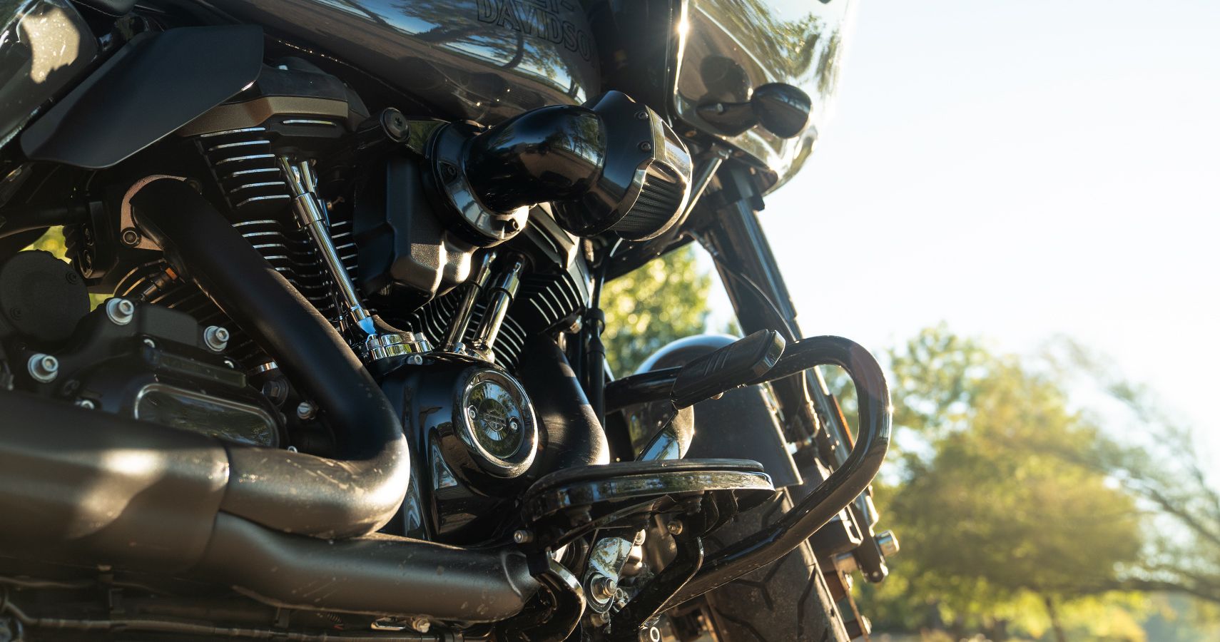 2022 Harley-Davidson Road Glide ST engine