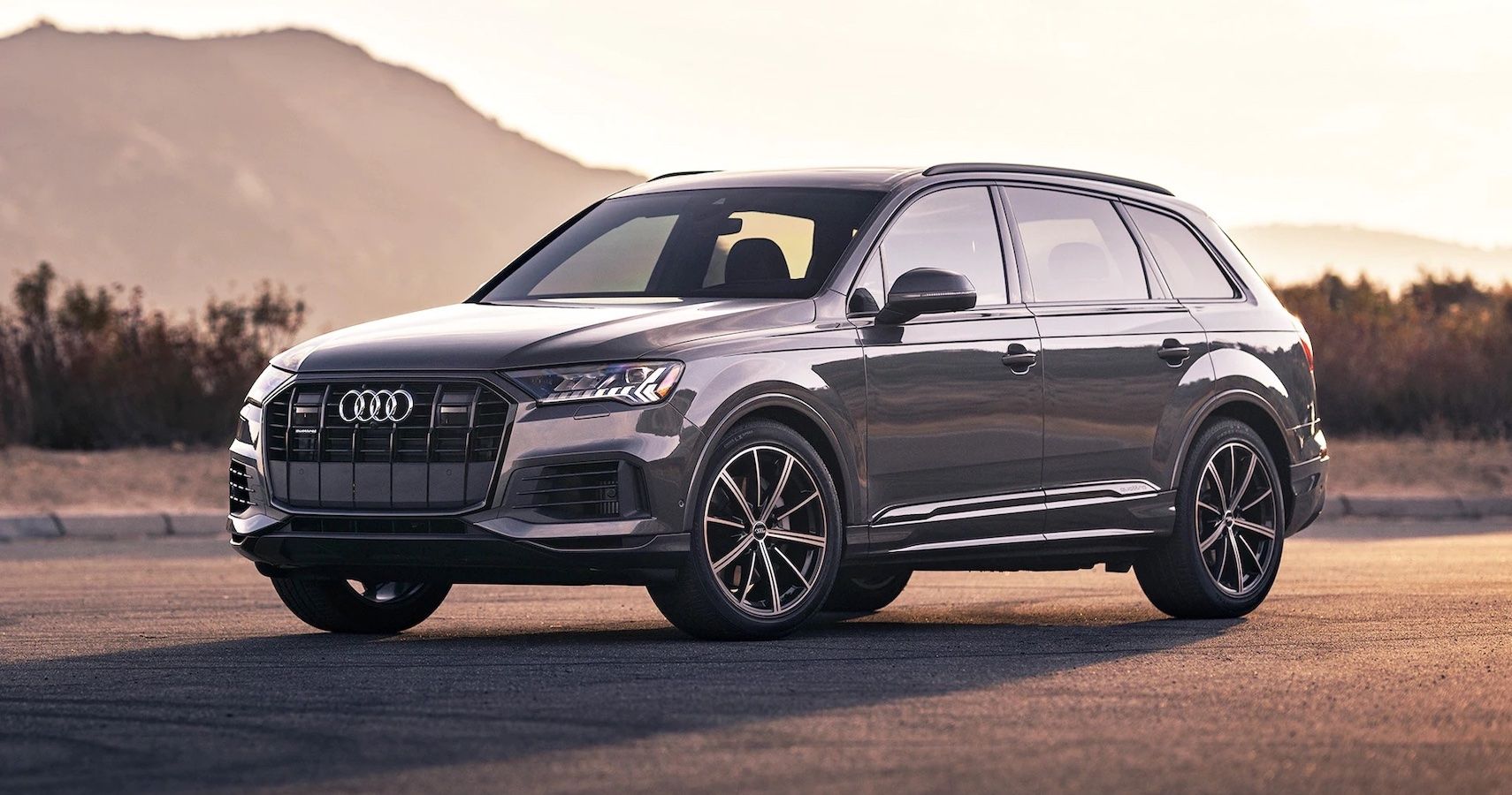 2023 Audi Q7 (Silver) - Front Right