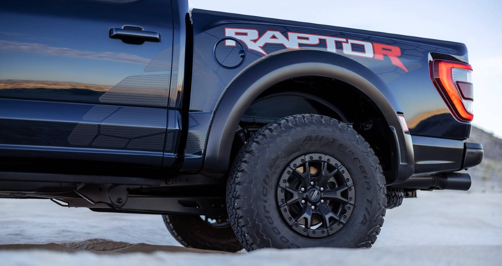 HOT WHEELS '17 FORD F-150 RAPTOR BLUE | Malaysia