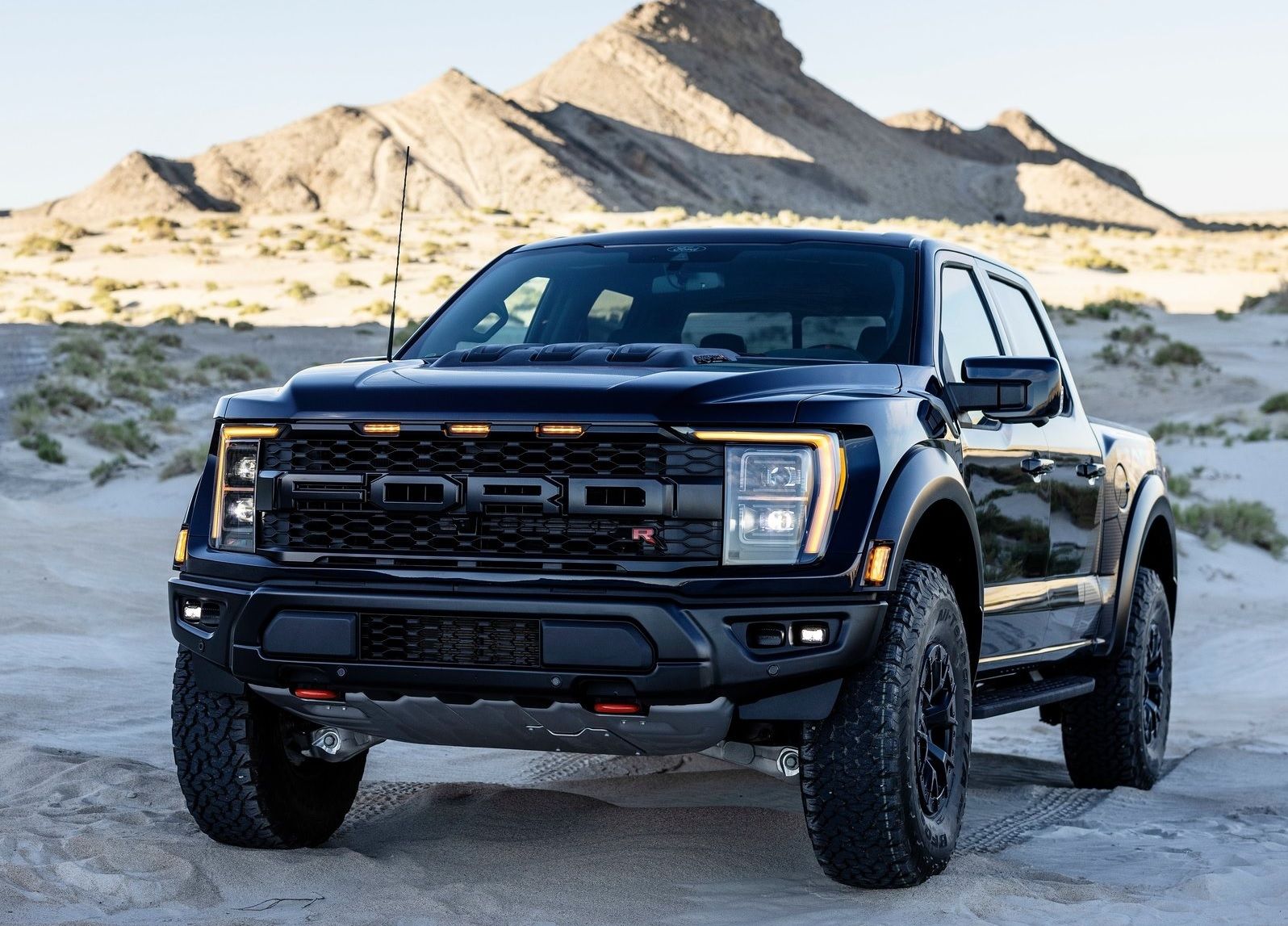 2023 Ford F-150 Raptor R Black