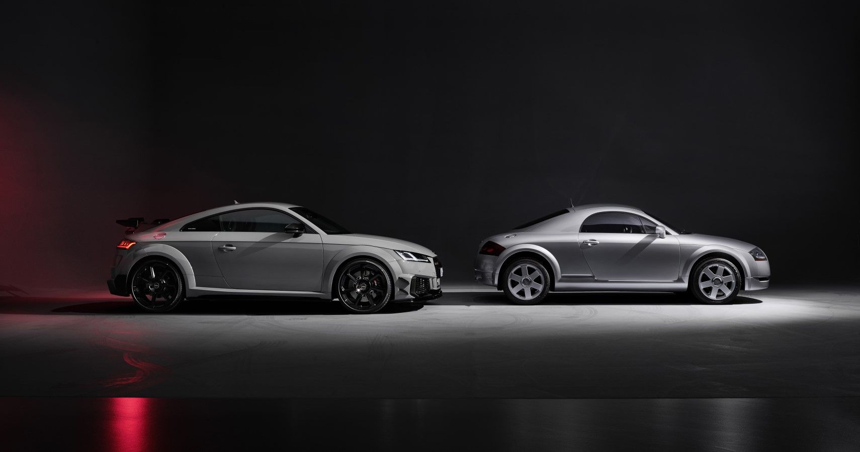 Audi TT RS Coupe Iconic Edition with the first-gen Audi TT side view comparison