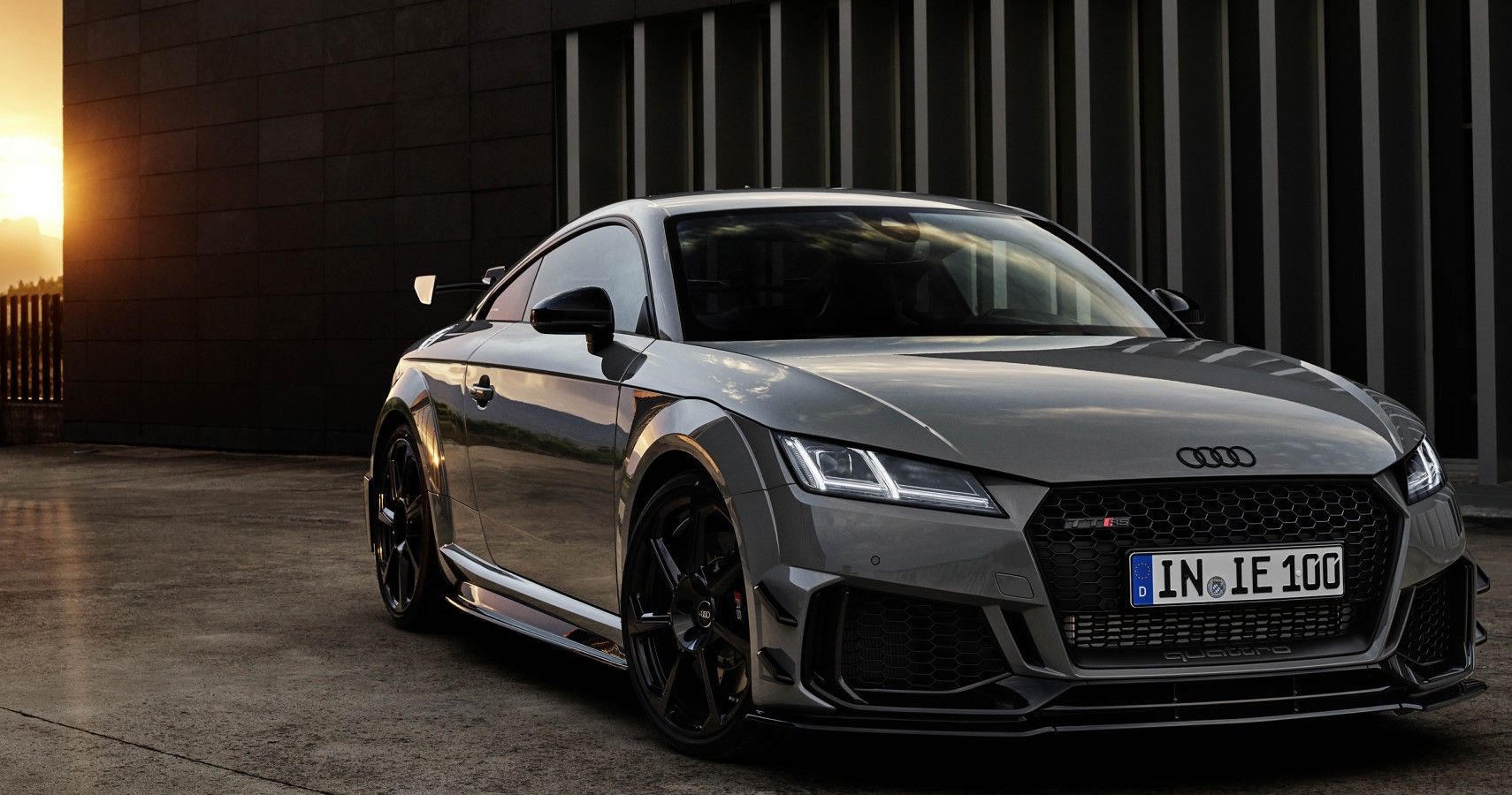 Audi TT RS Coupe Iconic Edition front third quarter hd wallpaper view