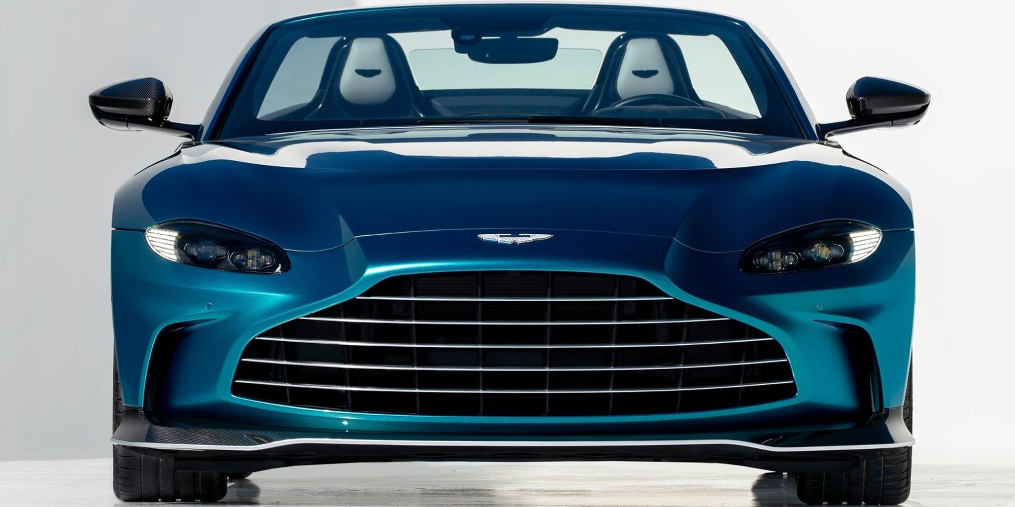 A Guide To Buying A 2023 Aston Martin Vantage