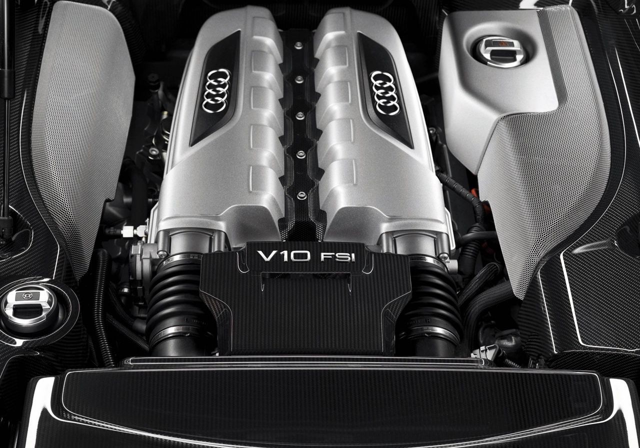 2010 White Audi R8 V10 5.2-Liter V10 Engine